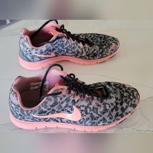 Nike Free Tr Fit 3 Women's Running Shoes - US Size 8 - Used